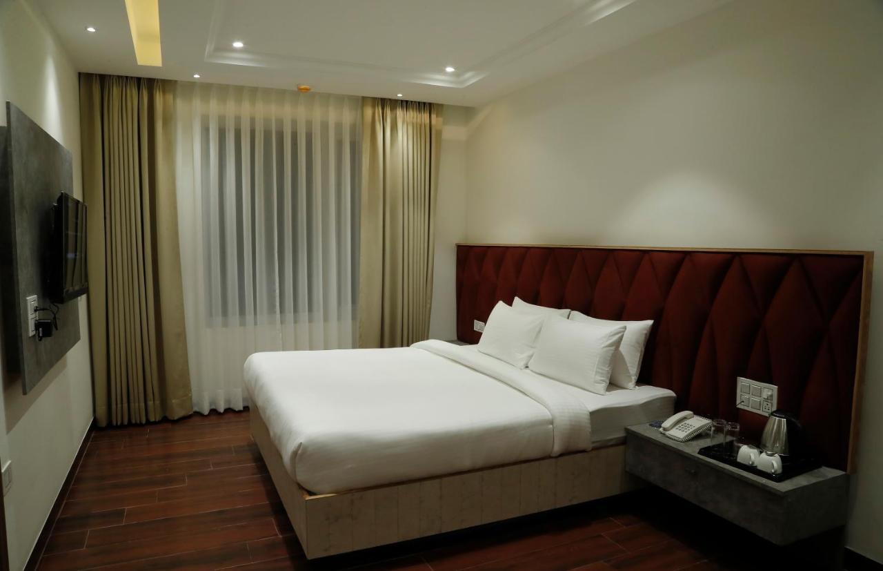 Dayal Hotel Una (Himachal Pradesh) Εξωτερικό φωτογραφία